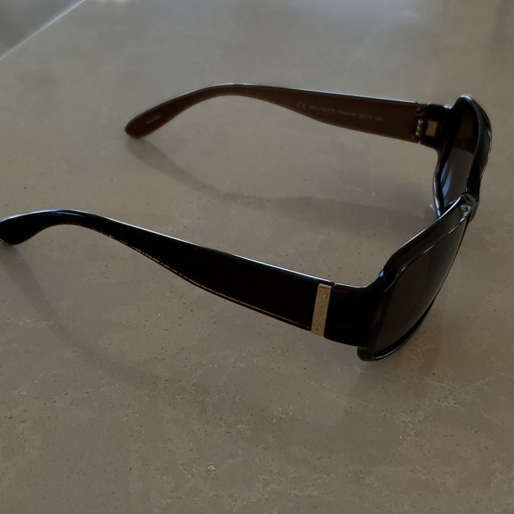 Marc Jacobs Polarized Sunglasses - Picture 2 of 5
